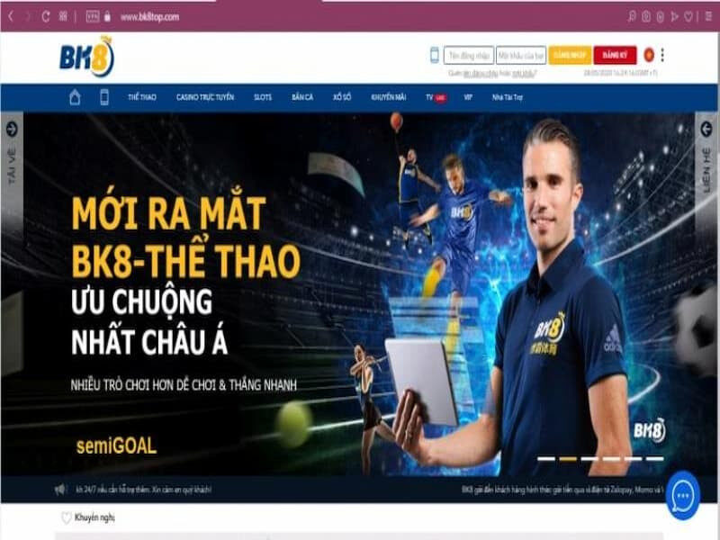 Robin Van Persie - Đại sứ thương hiệu BK8