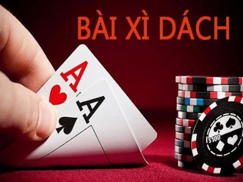 Xì dách cũng được chơi bằng bộ bài 52 lá